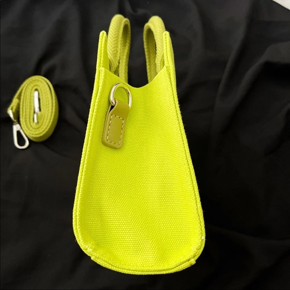 Brandon Blackwood Lime Green Canvas ESR Tote - Picture 6 of 10